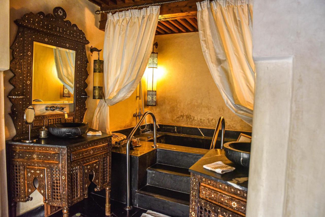 Riad Mayfez Suites & Spa Exterior photo