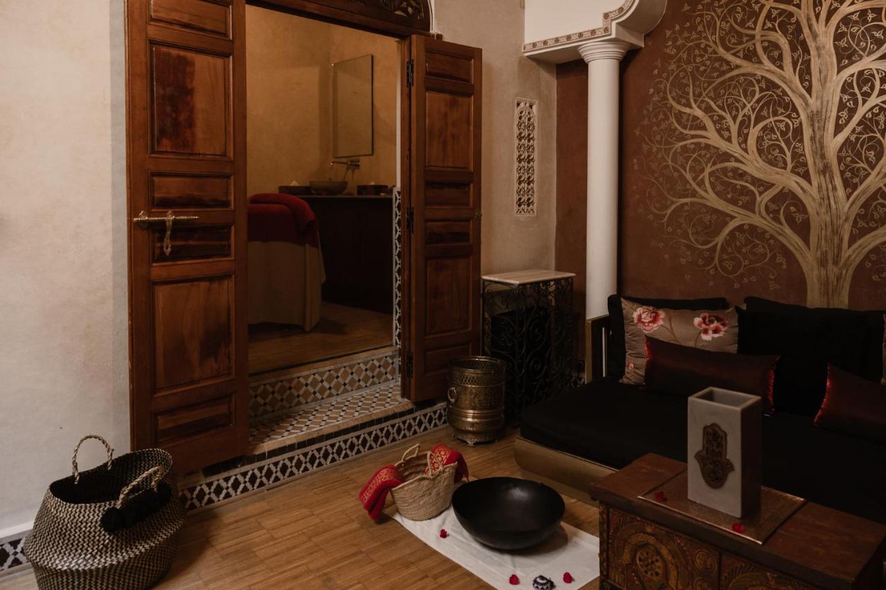 Riad Mayfez Suites & Spa Exterior photo