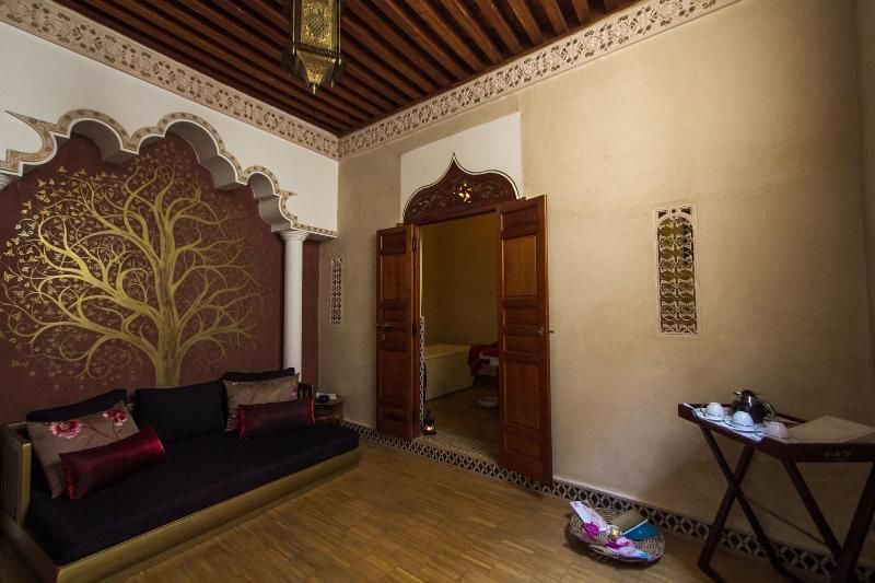 Riad Mayfez Suites & Spa Exterior photo