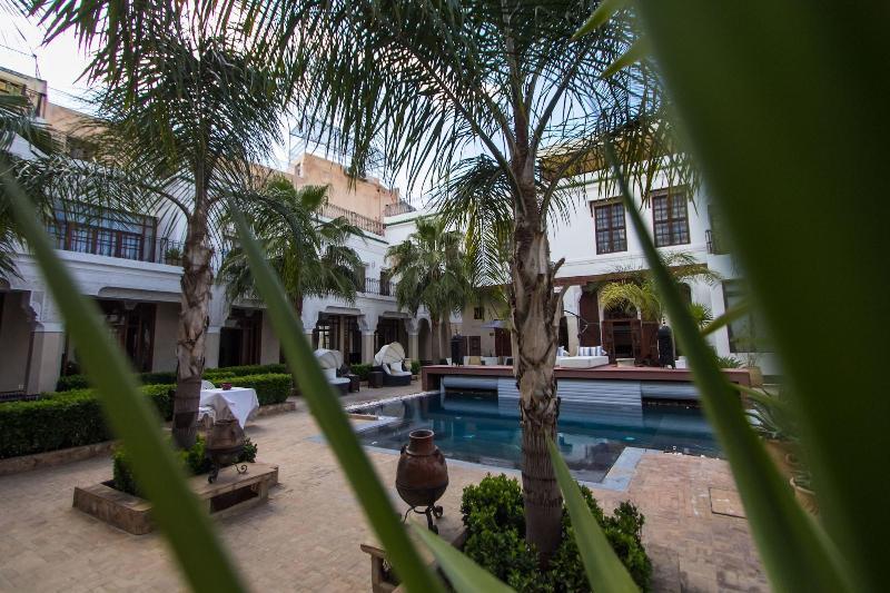 Riad Mayfez Suites & Spa Exterior photo