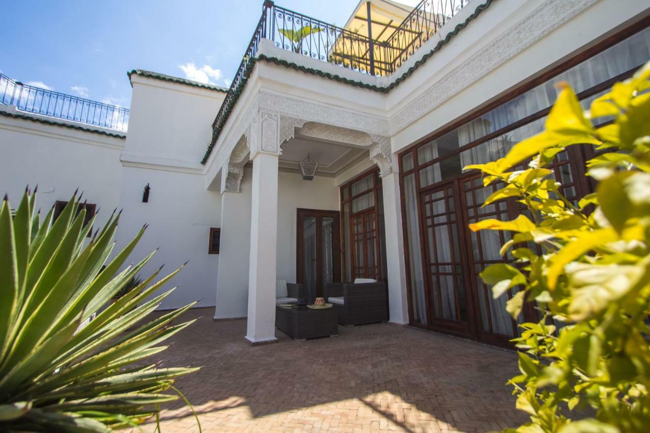 Riad Mayfez Suites & Spa Exterior photo